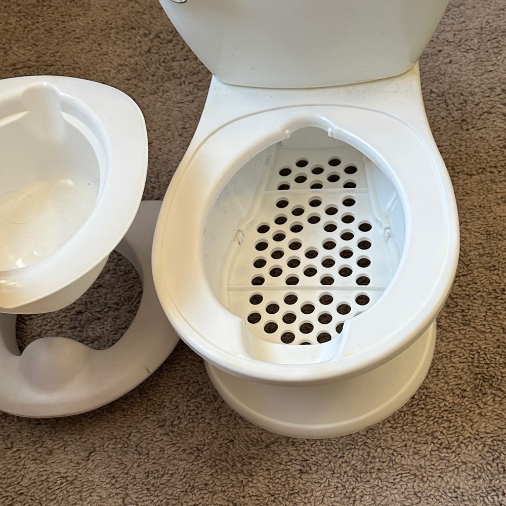 Summer Infant White Potty Training Seat - Picture 5 of 7